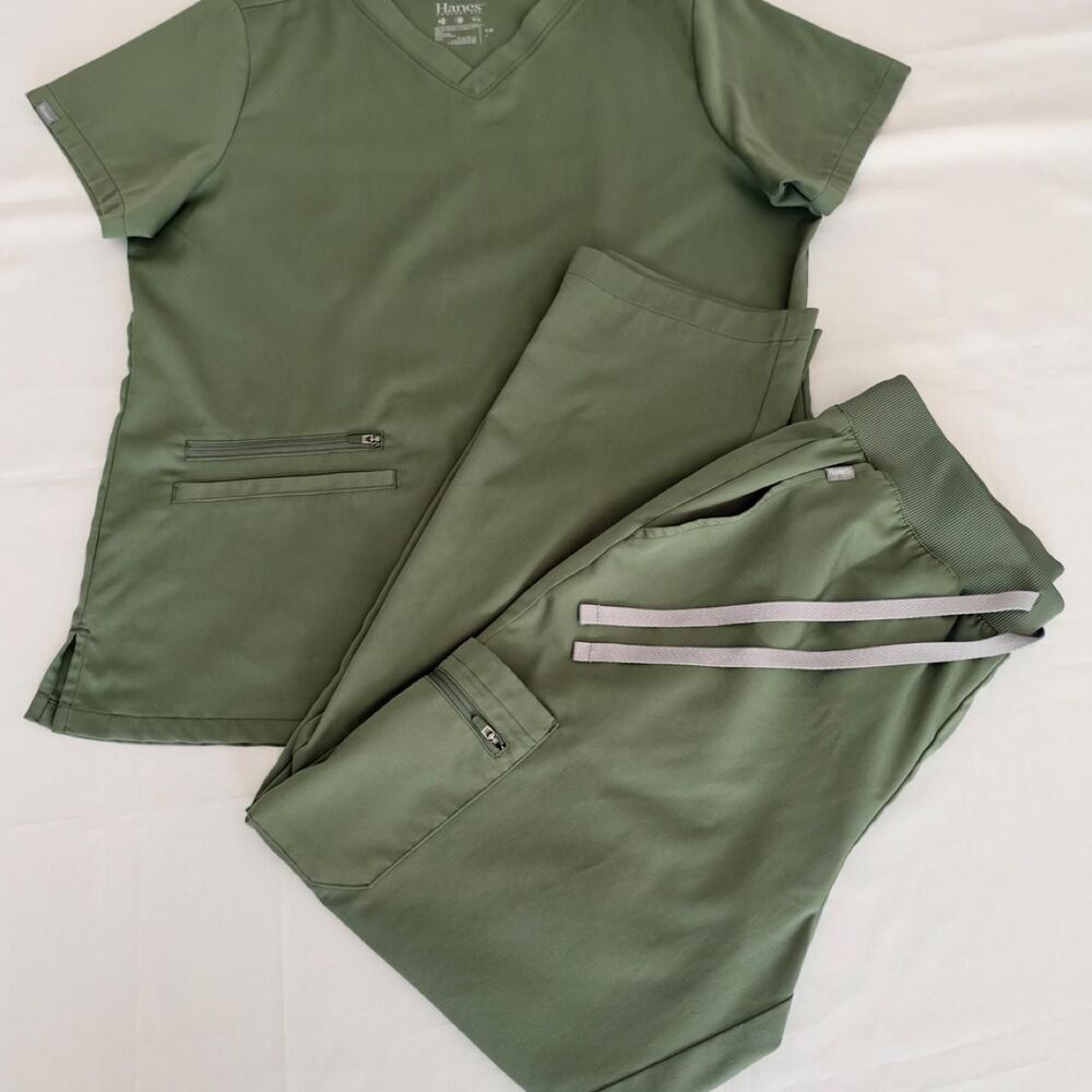 Hanes Women's Green and Khaki Top